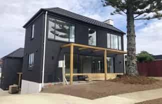 31A Knightsbridge Drive, Forrest Hill