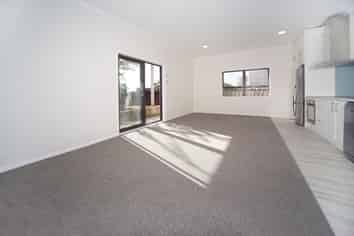 162A Royal Road, Massey