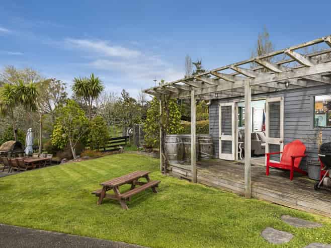 1187 Peak Road, Waimauku