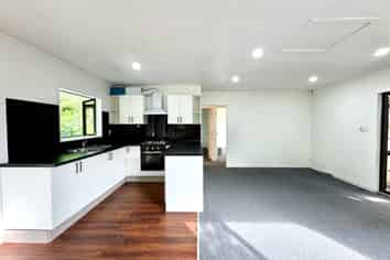 8B Hill Road, Papatoetoe