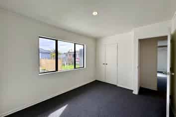 8B Hill Road, Papatoetoe