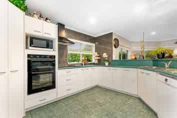 60 Emerald Hill Drive, Birchville