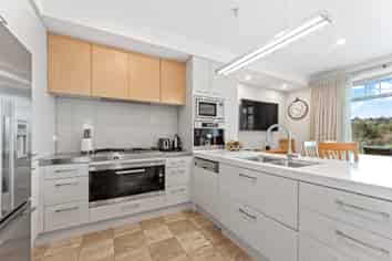 19 Little Compton Mews, Snells Beach