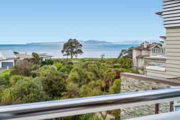 19 Little Compton Mews, Snells Beach