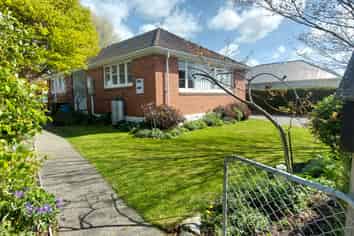 22 Kelvin Street, Marchwiel