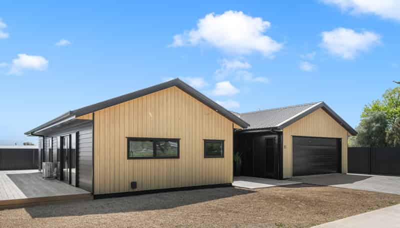 31 Regent Street, Martinborough