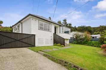 21 Mcgowan Road, Wainuiomata