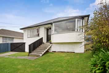 21 Mcgowan Road, Wainuiomata