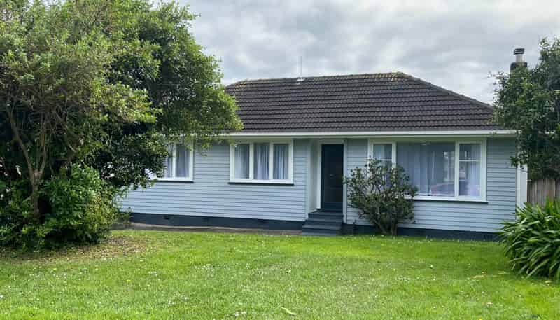 32 Kaikoura Street, Henderson