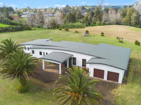 6-10 Holdens Road, Henderson