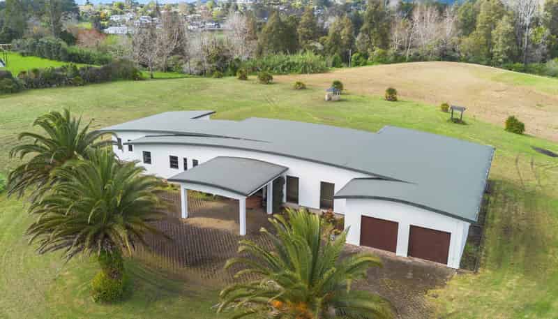 6-10 Holdens Road, Henderson