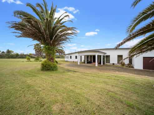 6-10 Holdens Road, Henderson