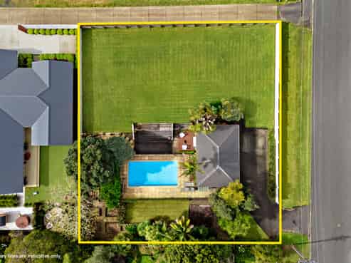 31 Roland Road, Greenhithe