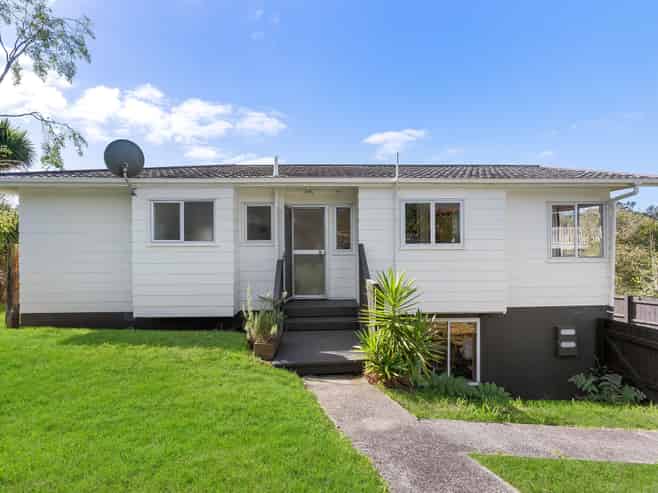 14 Aldern Road, Massey