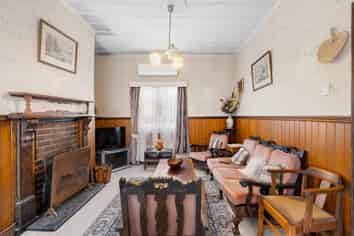 2 Percival Parade, Saint Marys Bay
