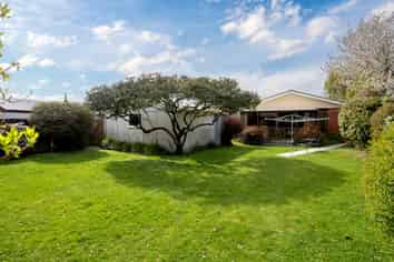 33 Martbern Crescent, Bishopdale
