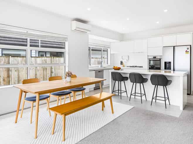 81 Colonial Drive, Millwater