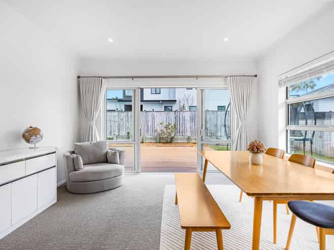 81 Colonial Drive, Millwater