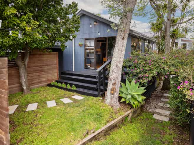63B Woodward Road, Mount Albert