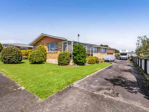 40 Nevada Drive, Merrilands