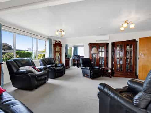 40 Nevada Drive, Merrilands