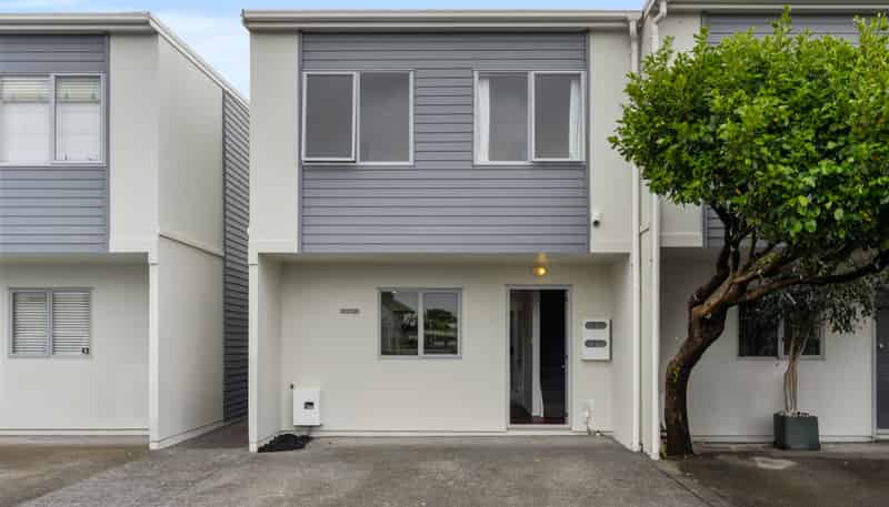 7/218 Captain Springs Road, Onehunga