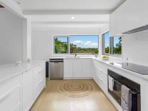 43 Cochrane Avenue, Arkles Bay