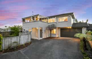 2/24 Cherub Place, West Harbour