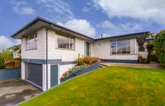 15 Woodbank Street, Somerfield