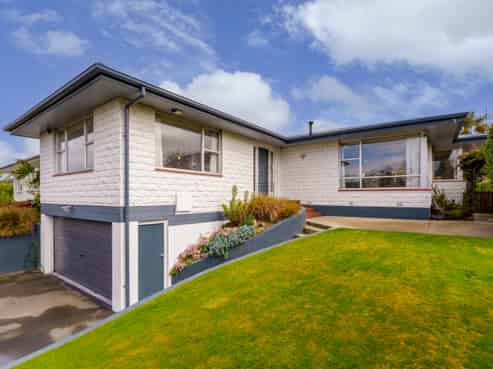 15 Woodbank Street, Somerfield