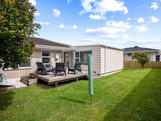 2/60 Chartwell Avenue, Glenfield