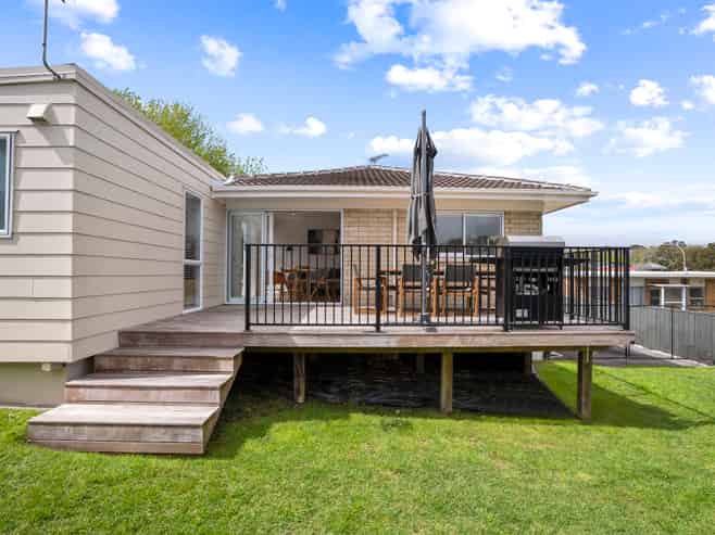 2/60 Chartwell Avenue, Glenfield