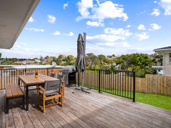 2/60 Chartwell Avenue, Glenfield