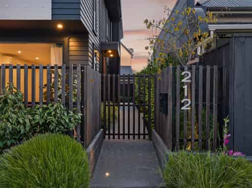 212 Peterborough Street, Christchurch Central