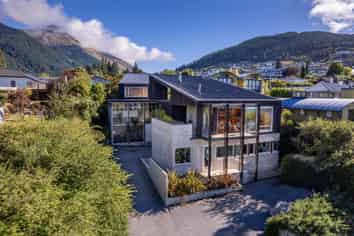 44-46 Park Street, Queenstown Central