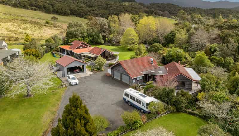 1242 Whangapoua Road SH25, Te Rerenga