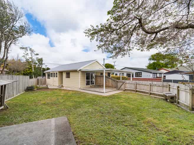 22 Lincoln Street, Ashhurst