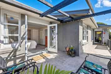 46 Smiths Road, Matua