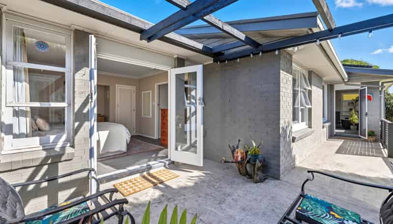 46 Smiths Road, Matua