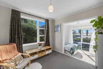46 Smiths Road, Matua