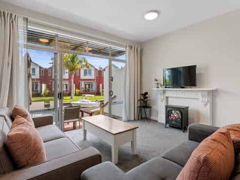 56/1420 Hamurana Road, Mourea