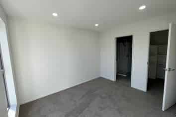 127A Buckland Road, Mangere East