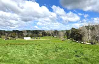 42 Ford Road, Paparoa