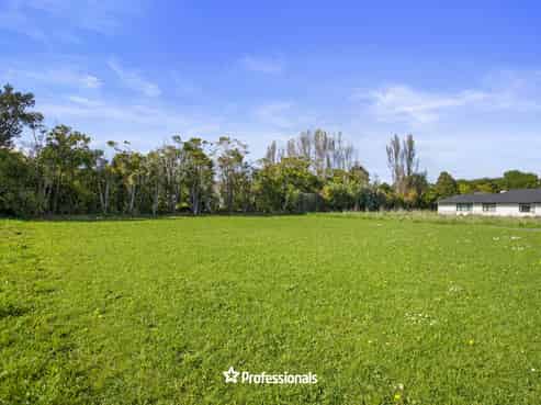 13 Te Awahohonu Lane, Otaki