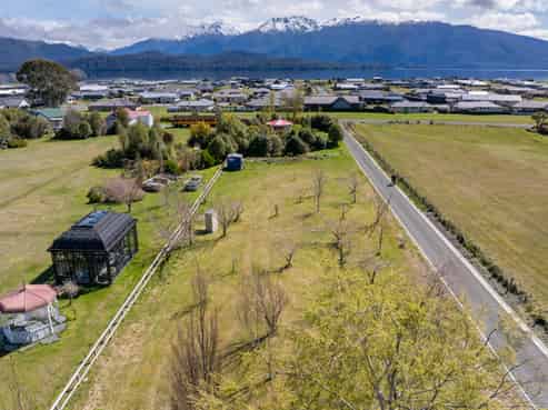 110 Aparima Drive, Te Anau