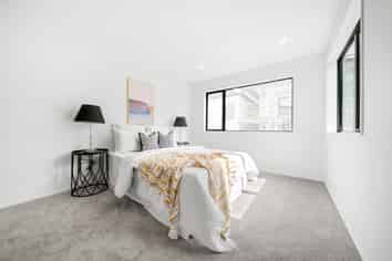 102A Te Oneroa Way, Long Bay