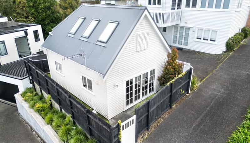 19D Cathedral Place, Parnell