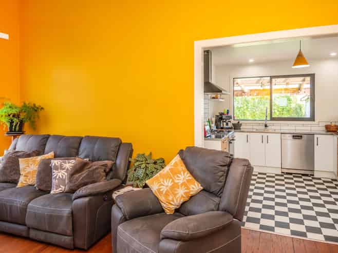 12 Root Street, Gisborne