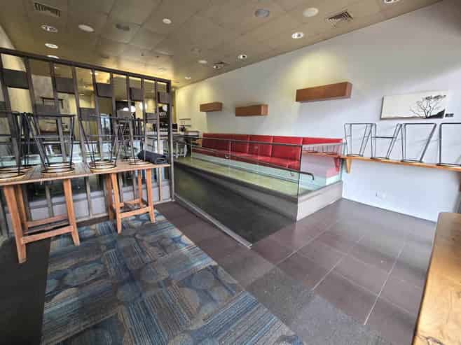 CENTRAL OFFICE / RETAIL / HOSPITALITY SPACE 
