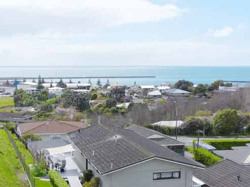 73B South Road, Blagdon